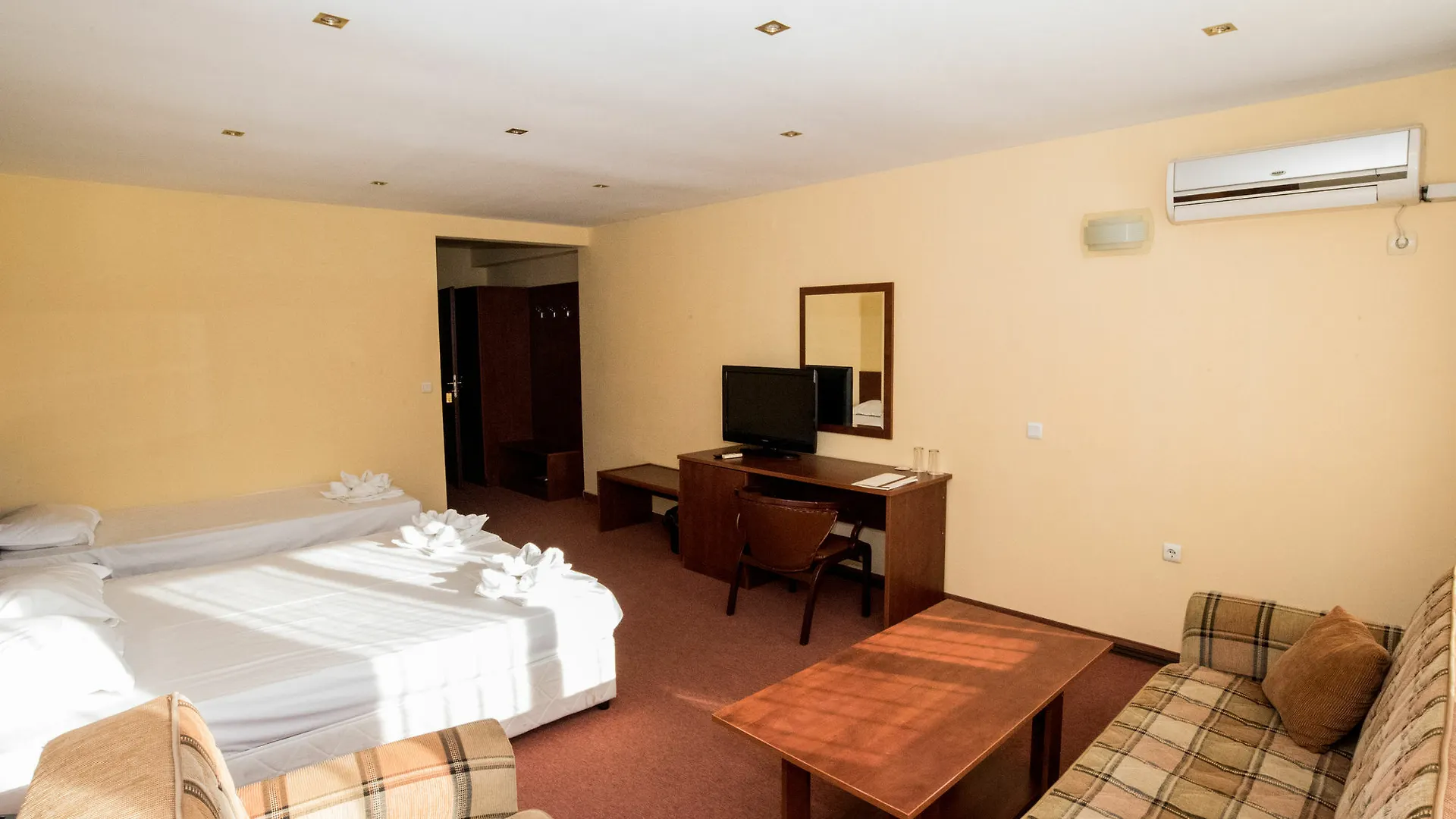 Avenue Hotel Burgaz